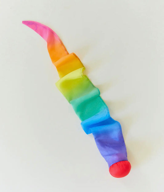 Skytails, Gummiball mit Seidenschweif